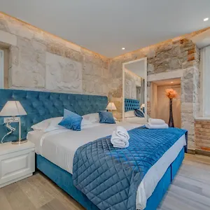 Stonemasons Heritage Guest house Split